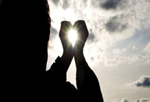 亚冬会：中国队收获冰壶混双循环赛两连胜.